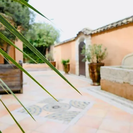 Maison D'architecte * 2 Piscines * Saint-Saturnin-les-Avignon